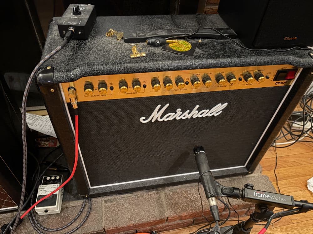 Marshall DSL40CR - Jaws Crunch (EQ-Neutral, Full-Rig, SM57)
