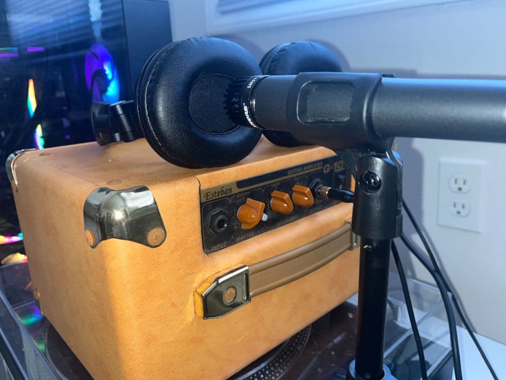 Esteban G-10 Thru Audio Technica ATHM50x Headphones