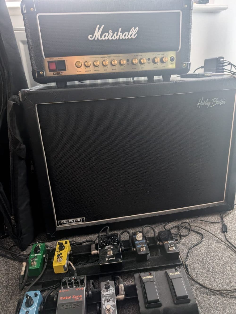 Marshall DSL20 + Harley Benton 2x12 V30