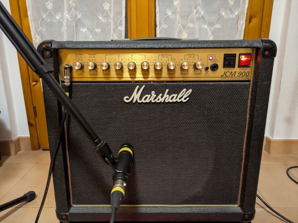 Marshall JCM900 channel B
