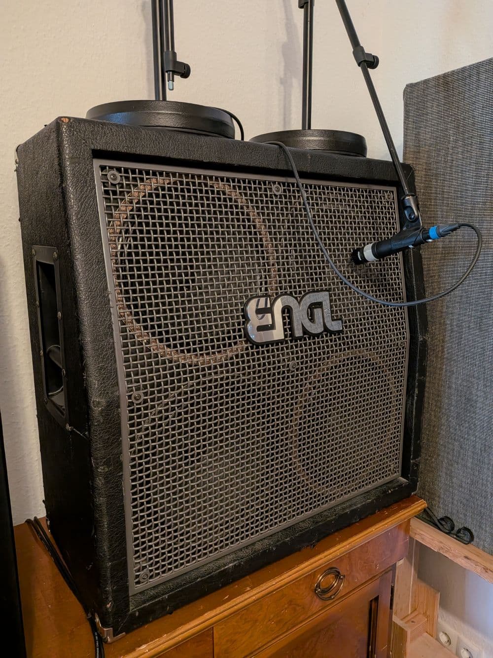 ENGL E412 Vintage (2004, V30, slanted, multi mics)