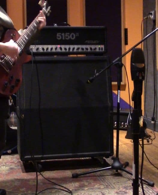 Girthy Peavey 5150 (NO MID SCOOPING), Mesa 4x12, Close/Room mic blends