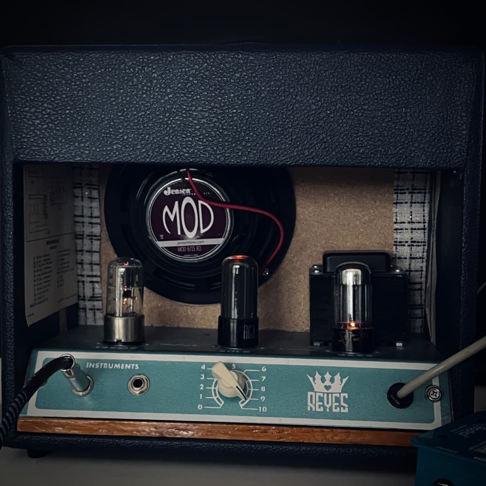 REYES 303 - 4 Watt Single Ended Combo