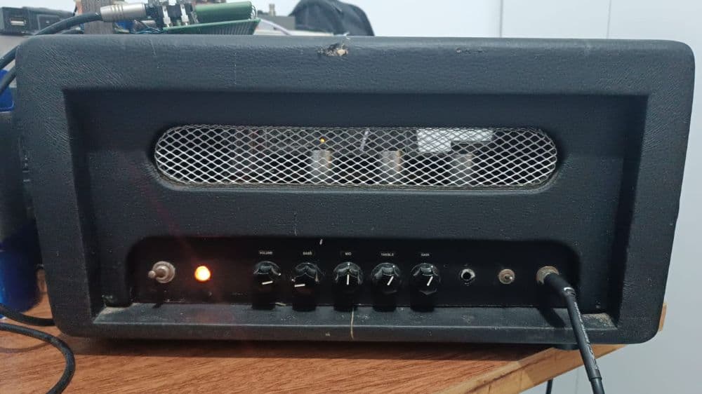 TL AMPS 10W