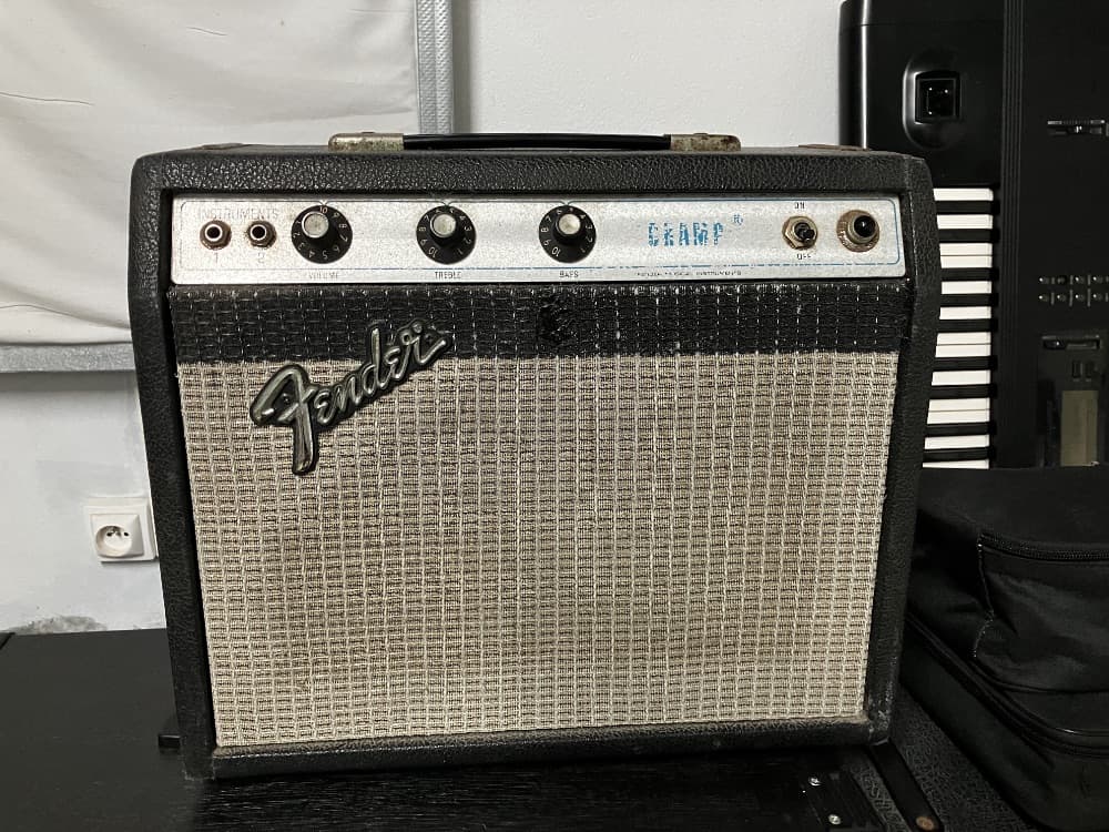 Fender Champ Silverface