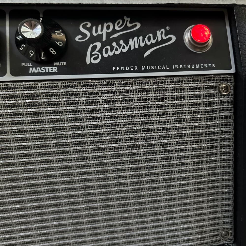 FENDER SUPER BASSMAN