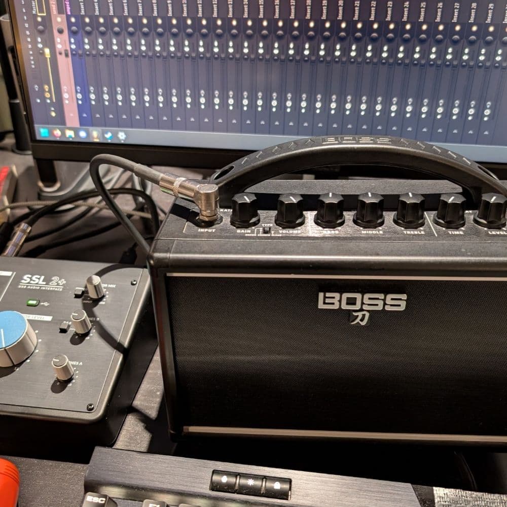 BOSS KATANA-MINI 2017