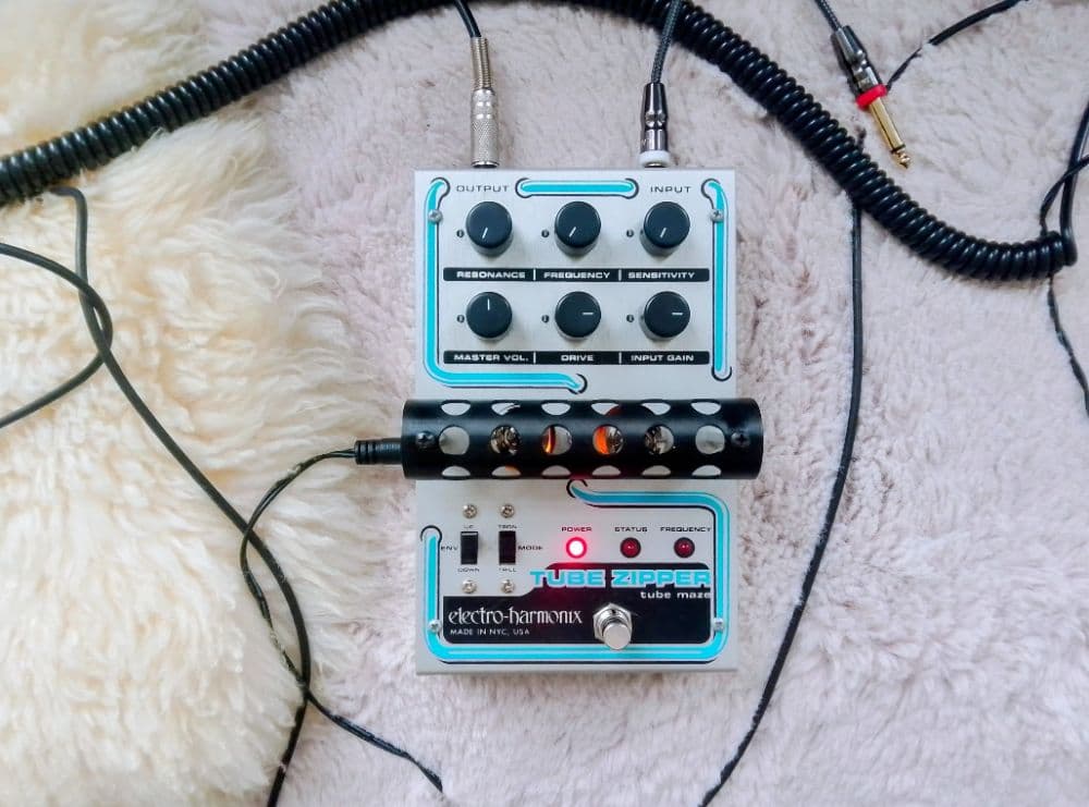 Electro-Harmonix / EHX Tube Zipper envelope filter and distorsion (2001) - 300 epochs